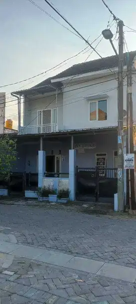 Dijual cepat rumah second 2 lantai di pondok Benowo indah