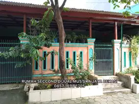 Rumah Seccond dkt Tol di Mustika Jaya Bekasi Mutiara Gading Timur