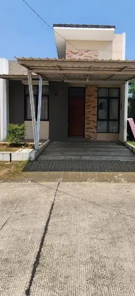 di jual rumah di villagio citra raya.ruamh siap huni