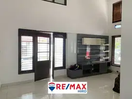 DISEWAKAN Rumah Huk di Kemang Pratama Bekasi