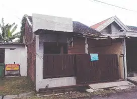 lelang rumah gresik di driyorejo di driyorejo kota baru mutiara
