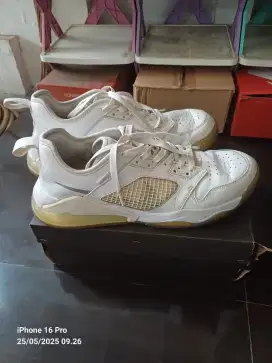 Prelove 4 pasang sepatu Nike original Vietnam pria