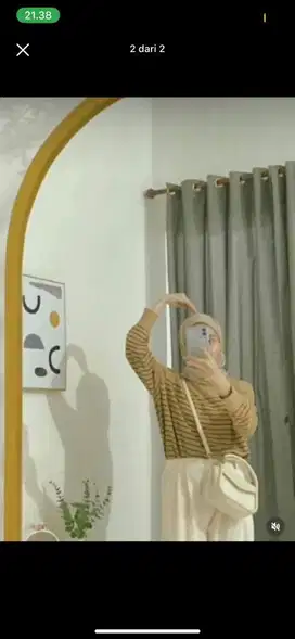 Standing mirror gold