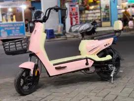 SEPEDA LISTRIK TERBARU SEVENBOTM10 HARGA CUMA 3 JUTAAN SAJA FRE ONGKIR