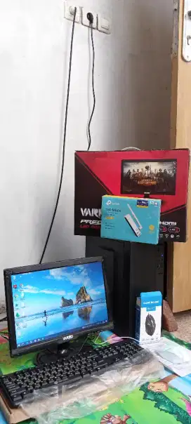 1 Set Pc Khusus Hari ini