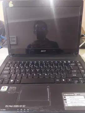 Acer Aspire 4253, AMD E350, 4 GB DDR3, 500 GB HDD, AMD Radeon HD 6310