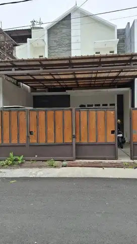 Rumah Minimalis di Tengah Kota Jl Kembar Turangga Pasirluyu
