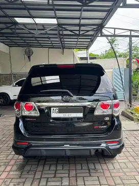 Toyota Fortuner VNT G TRD