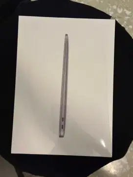 MACBOOK AIR M1 256GB BRAND NEW IBOX