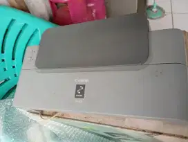 Printer Cannon bewarna