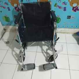 Kursi roda second Mulus