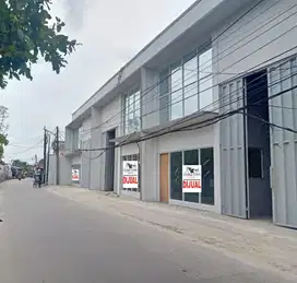 Gudang Jl. 1 Maret Kalideres (LT/LB 300/300 m)