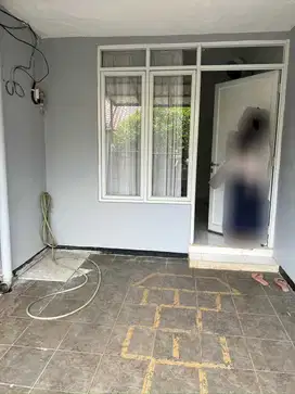 Dijual rumah siap huni lt.73m di Regency Melati Mas hg 950 jt
