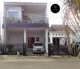 Di Jual Rumah - Full Renovasi 2 Lt - LB 160m  Bukit Golf Housing Estat
