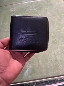 dompet wallet merk adidas