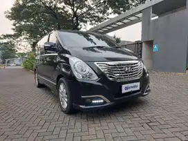 DP 5JT Hyundai H-1 2.4 Royale Bensin-AT 2016 Hitam CEFIB