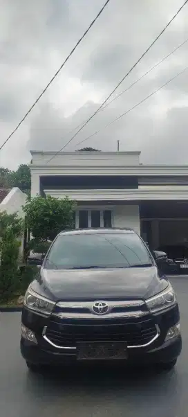 Toyota Kijang Innova Reborn 2.4 V Luxury 2019