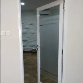 Pintu alumunium