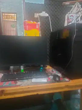 FOR SALE PC GAMING FULL SET I7 8700K 2070 8GB SSD 233+HDD2TB + MONITOR