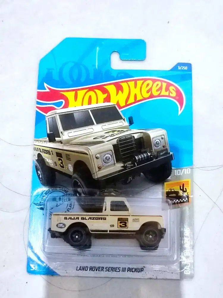 Hotwheels Land Rover