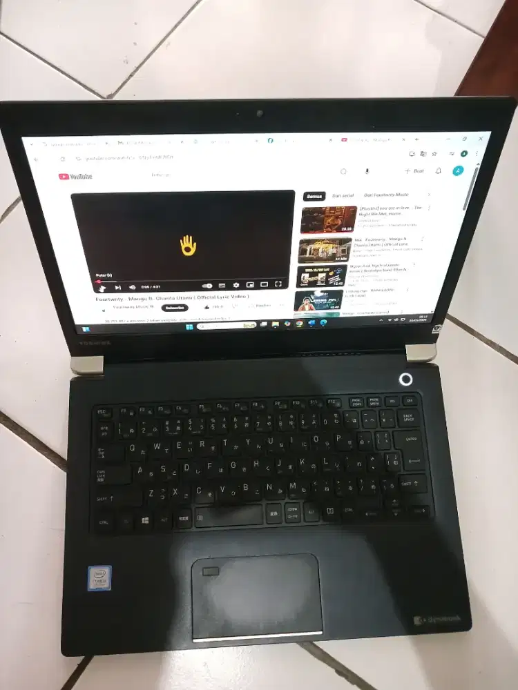 Laptop Dyna Book U63 Toshiba Series Masih Mulus