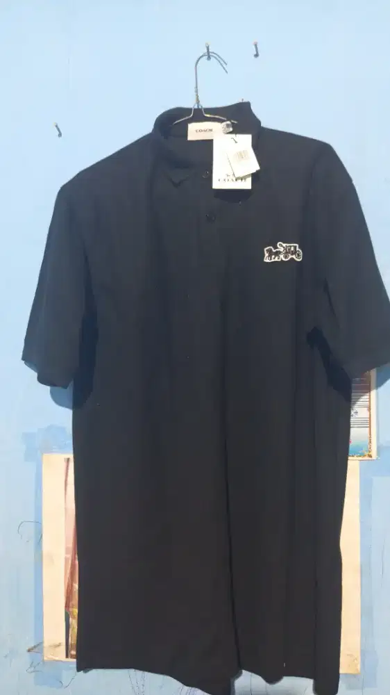 Baju Kerah Brand Coach