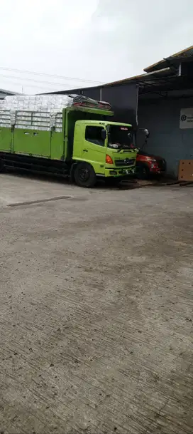 Saya sedang membutuhkan pekerjaan driver truk