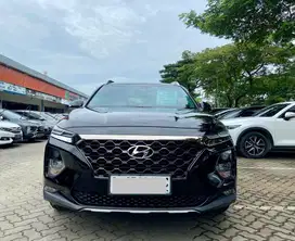 HYUNDAI GRAND SANTA FE DIESEL AT 2019 MOBIL TERAWAT HARGA MURAH