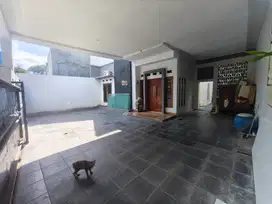 Rumah Modern 2 Lantai Cozy dan Super Nyaman