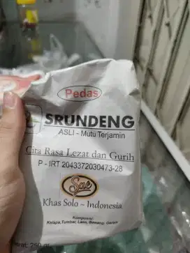 Srundeng Kering SAE 250gr MANIS/PEDAS
