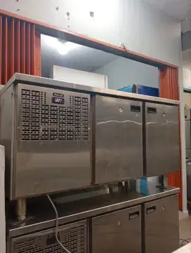 Disini unit Branded Terjangkau Under Counter Chiller merk Nayati