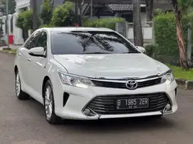 Toyota Camry 2.5 V AT 2015