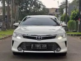 Toyota Camry 2.5 V 2015 DP 7JT!!