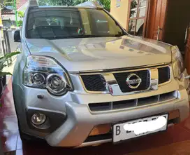 Nissan X-Trail 2014 Bensin