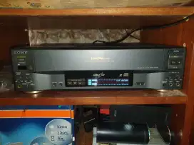 Sony CD CDV LD player seri MDP-A800K