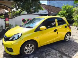 Jual Mobil Brio warna kuning  Tahun 2018 Transmisi Manual