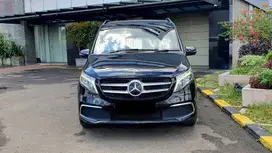 Mercedes Benz Mercy V-Class V260 Avantgarde Line CBU 2020 Like New