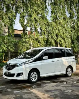 Mazda Biante Skyactive 2014