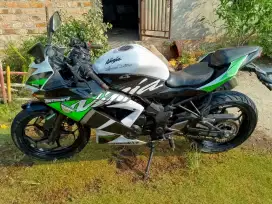 Dijual Kawasaki Ninja 250