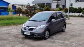 Honda FREED E Psd 2013 (model 2014) ac double