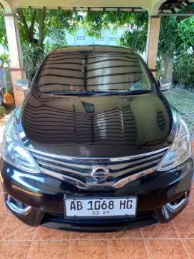 Dijual Nissan Grand Livina SV 2013