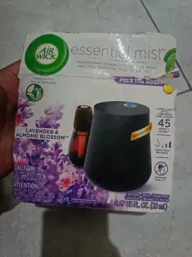 Pengharum ruangan Air Wick Essential Mist Lavender baru