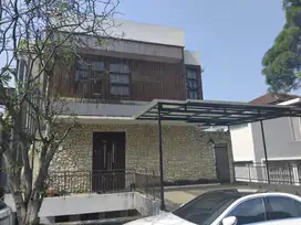Dijual Rumah Mewah Modern Exlusive Area Resort Dago Pakar Bandung