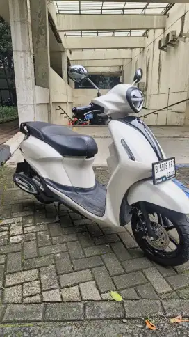 Yamaha grand filano hybrid 2024
