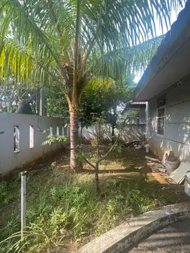 Jual Rumah Tanah luas komplek nyaman one gate BSD tangerang selatan