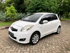 Termurah Toyota Yaris E AT 2011