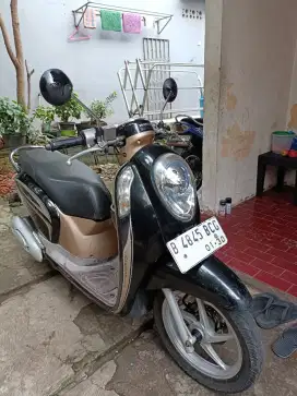 Dijual Honda Scoopy fi 2014