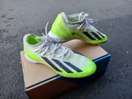 Sepatu futsal adidas x crazyfast 3 in ori size 45