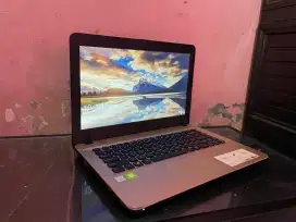 jaual beli laptop bekas macbook bekas matot /tt semua merek