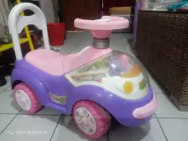 Mobil Mobil lan Balita